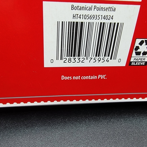 Poinsettia PEVA Vinyl Tablecloth 60 x 84 inch Rectangle Holiday Time Christmas - Picture 9 of 9